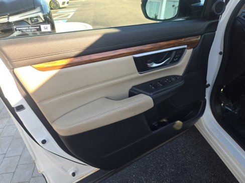 Used 2017 Honda CR-V EX-L image 10