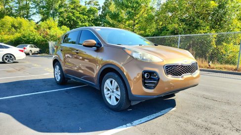 Used 2017 Kia Sportage LX image 2