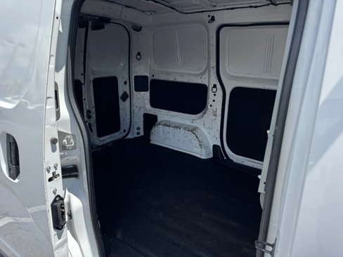 Used 2021 Nissan NV200 S image 13