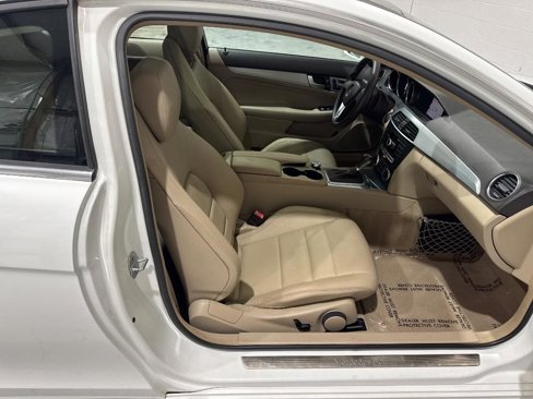 Used 2013 Mercedes-Benz C 250 Coupe image 48