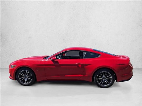 Used 2017 Ford Mustang Premium image 9