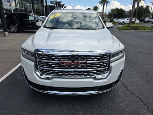 Used 2022 GMC Acadia Denali w/ Denali Ultimate Package image 3