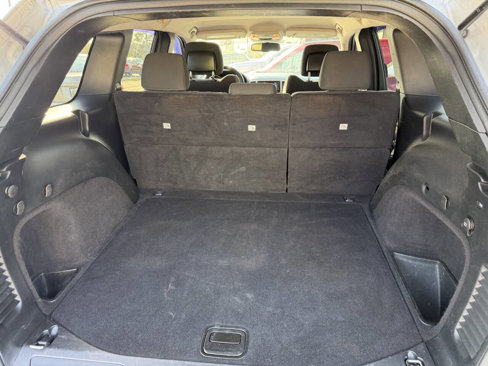 Used 2013 Jeep Grand Cherokee Laredo image 7