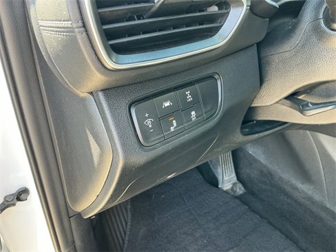 Used 2019 Hyundai Santa Fe SE image 28