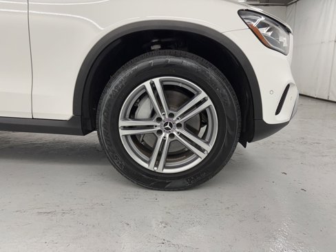 Used 2021 Mercedes-Benz GLC 300 w/ Premium Package image 12
