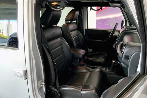Used 2012 Jeep Wrangler Altitude image 12