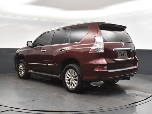 Used 2016 Lexus GX 460 image 5