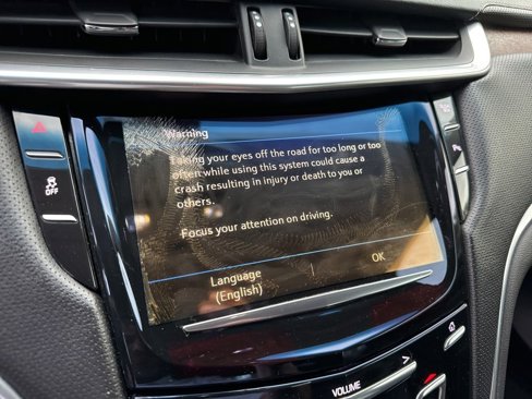 Used 2018 Cadillac XTS Luxury image 2