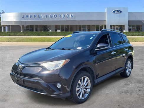 Used 2017 Toyota RAV4 Limited image 2