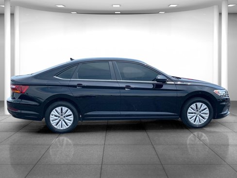 Used 2019 Volkswagen Jetta S image 8