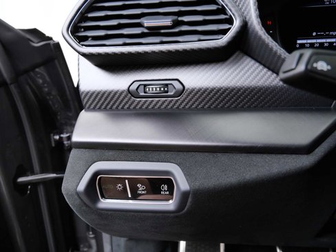 Used 2023 Lamborghini Urus Performante image 31