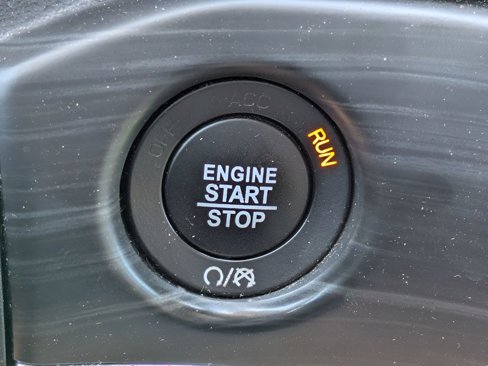 Used 2022 Jeep Grand Cherokee Limited image 28