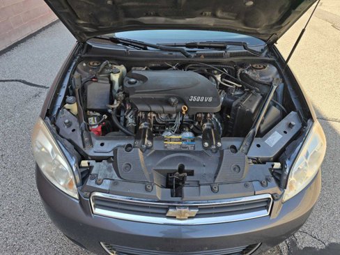 Used 2010 Chevrolet Impala LT image 11