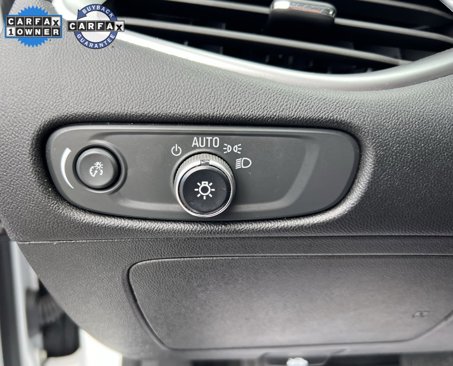 Used 2023 Chevrolet Malibu LT image 12