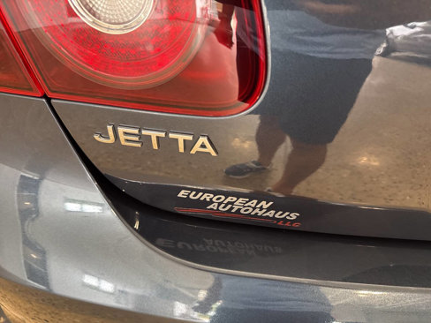 Used 2010 Volkswagen Jetta SE image 36