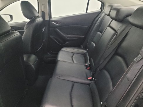 Used 2016 MAZDA MAZDA3 i Grand Touring image 18