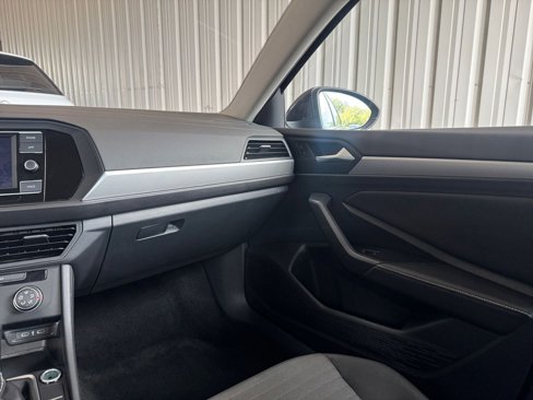 Used 2024 Volkswagen Jetta S image 33