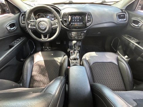 Used 2021 Jeep Compass Latitude image 29