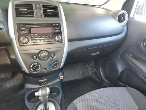Used 2017 Nissan Versa SV image 15