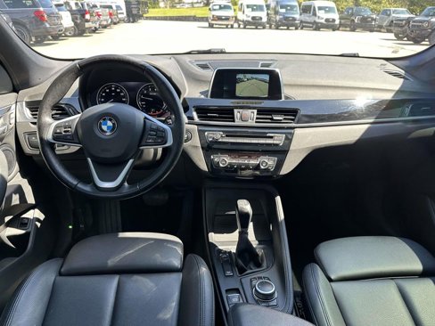 Used 2018 BMW X1 xDrive28i w/ Convenience Package image 12