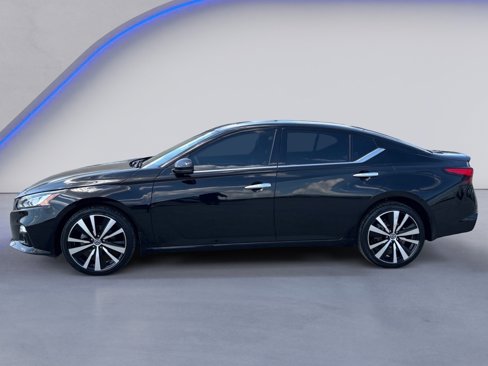 Used 2020 Nissan Altima 2.5 Platinum image 13