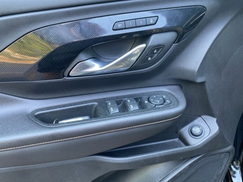 Used 2022 GMC Terrain AT4 w/ Infotainment Package II image 13