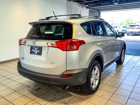 Used 2013 Toyota RAV4 XLE image 8