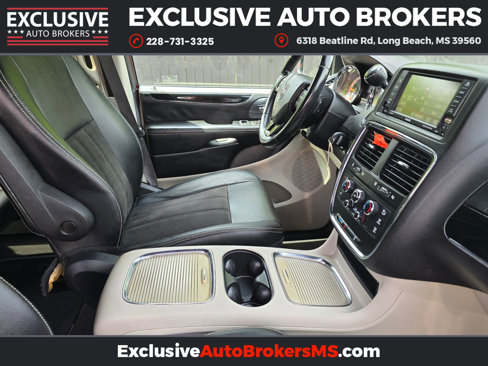 Used 2019 Dodge Grand Caravan SXT image 33