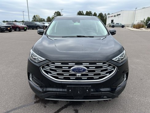 Used 2020 Ford Edge Titanium w/ Equipment Group 301A image 2