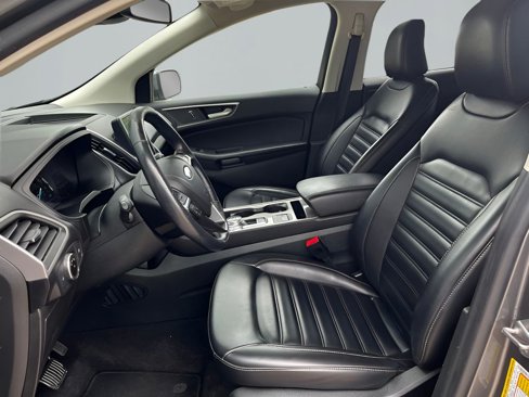 Used 2023 Ford Edge SEL image 13