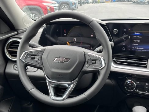New 2025 Chevrolet Trax ACTIV w/ Driver Confidence Package image 8