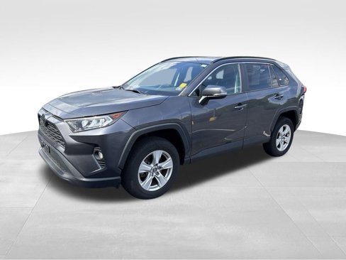 Certified 2020 Toyota RAV4 XLE image 1
