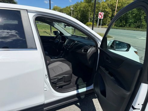 Used 2021 Chevrolet Equinox LT image 14