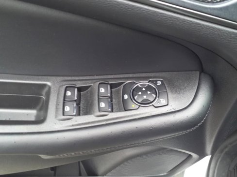 Used 2024 Ford Edge SE image 26