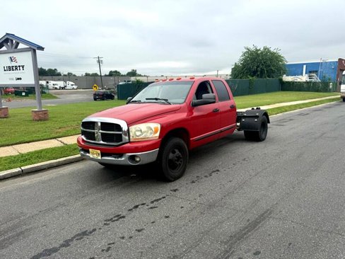Used 2006 Dodge Ram 3500 Truck SLT image 1