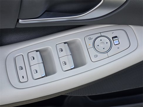 New 2024 Hyundai Sonata SEL image 18