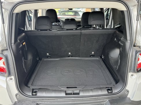 Used 2020 Jeep Renegade Altitude image 36