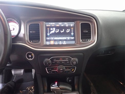 Used 2022 Dodge Charger SXT image 15