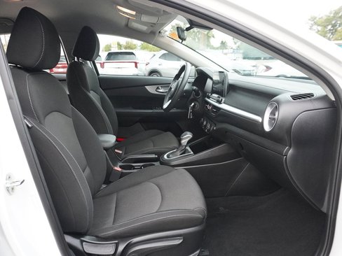 Used 2023 Kia Forte LXS image 26