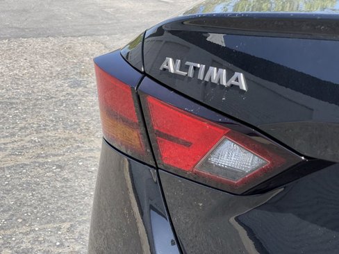 Used 2024 Nissan Altima 2.5 SV image 30