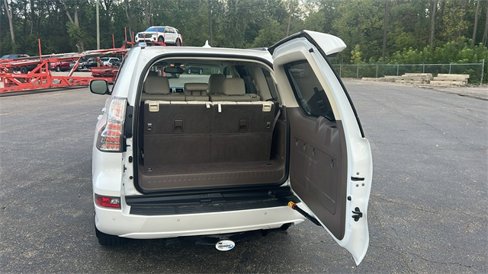 Used 2015 Lexus GX 460 image 30