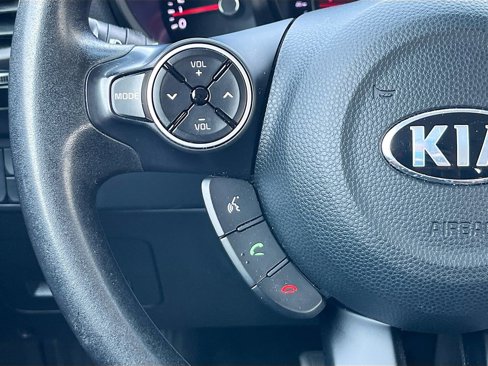 Certified 2017 Kia Soul image 32