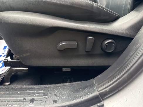 Used 2019 Subaru Forester Touring image 14