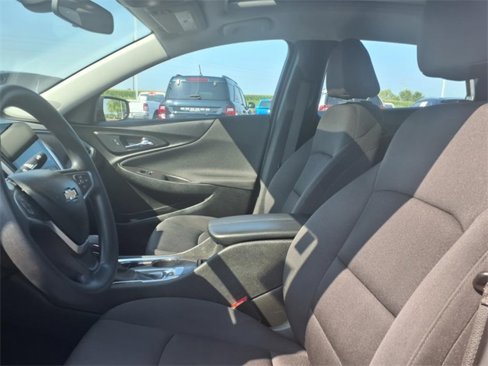 Used 2022 Chevrolet Malibu LT image 22