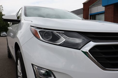 Used 2019 Chevrolet Equinox LT w/ LPO, Floor Liner Package image 3