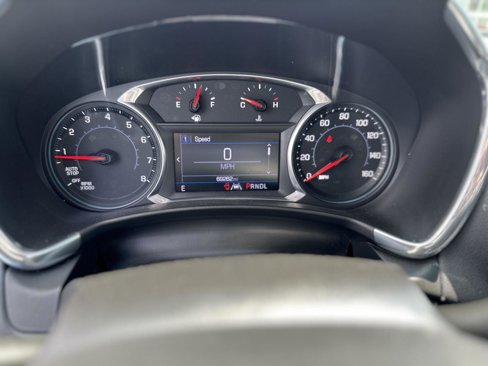 Used 2020 Chevrolet Equinox LT image 18