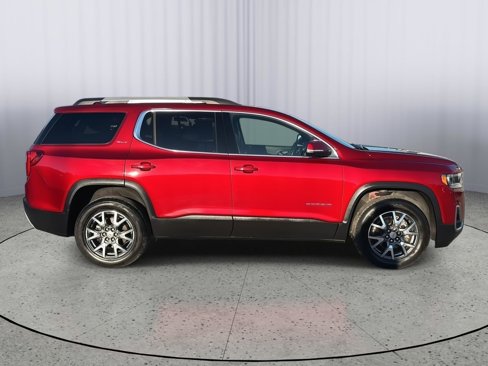 Used 2023 GMC Acadia SLT image 6