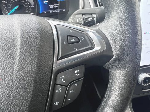 Used 2021 Ford Edge SEL w/ Convenience Package image 28