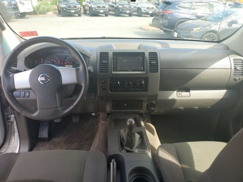 Used 2016 Nissan Frontier S image 12