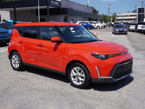 Used 2023 Kia Soul LX w/ LX Technology Package image 53